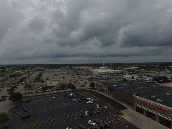 Parkway Pointe Development Opportunity: 3325-3329 South Veterans Parkway, Springfield, IL 62704